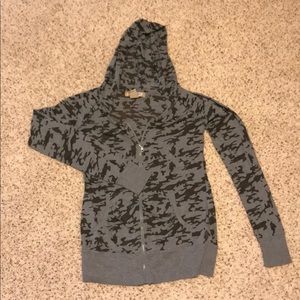 Camo zip up hoodie 🎃